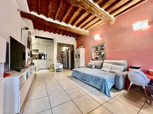Appartamento in Vendita ad Campi Bisenzio - 220000 Euro