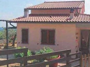 appartamento in Vendita ad Campo Nell`elba - 137532 Euro