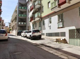 Appartamento in Vendita ad Canosa di Puglia - 130000 Euro