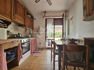 Appartamento in Vendita ad Carrara - 135000 Euro