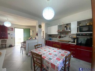 Appartamento in Vendita ad Carrara - 160000 Euro