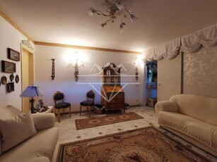 Appartamento in Vendita ad Carrara - 275000 Euro