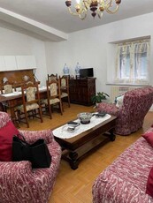 Appartamento in Vendita ad Carrara - 90000 Euro