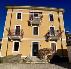 Appartamento in Vendita ad Caslino D`erba - 195000 Euro