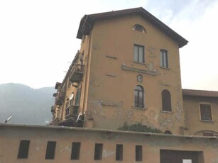 Appartamento in Vendita ad Caslino D`erba - 77000 Euro