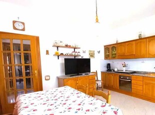 Appartamento in Vendita ad Castagneto Carducci - 270000 Euro