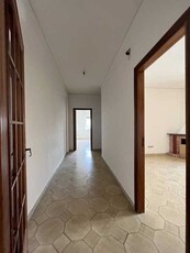 Appartamento in Vendita ad Castel Volturno - 70000 Euro