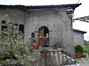 Appartamento in Vendita ad Castelnuovo di Garfagnana - 125000 Euro