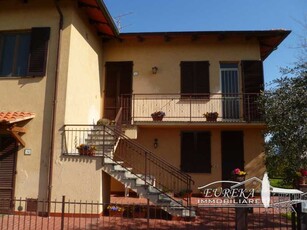 Appartamento in Vendita ad Castiglione del Lago - 105000 Euro