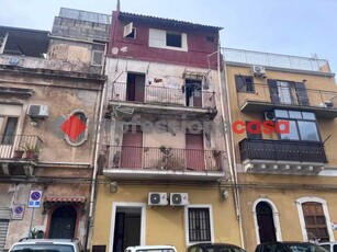 Appartamento in Vendita ad Catania - 45000 Euro