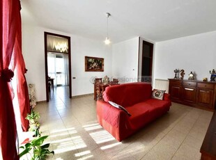Appartamento in Vendita ad Desio - 165000 Euro
