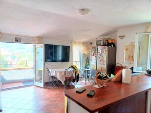 Appartamento in Vendita ad Dolceacqua - 155000 Euro