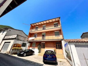 Appartamento in Vendita ad Fabriano - 50000 Euro