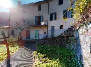 Appartamento in Vendita ad Gallicano - 55000 Euro