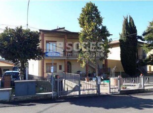 Appartamento in Vendita ad Laterina Pergine Valdarno - 120750 Euro