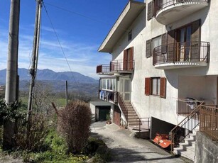 Appartamento in Vendita ad Montefalcione - 95000 Euro