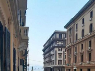 Appartamento in Vendita ad Napoli - 1250000 Euro
