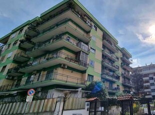 Appartamento in Vendita ad Napoli - 335000 Euro