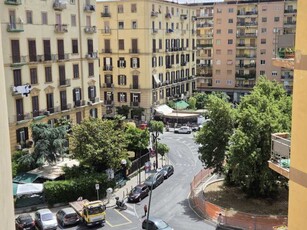Appartamento in Vendita ad Napoli - 590000 Euro