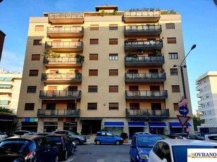 Appartamento in Vendita ad Palermo - 380000 Euro