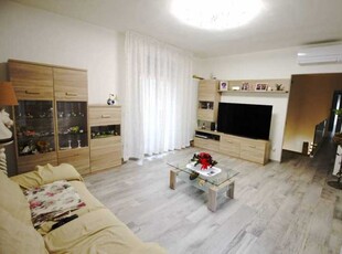 Appartamento in Vendita ad Pontedera - 365000 Euro