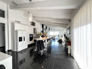 Appartamento in Vendita ad Porto San Giorgio - 649000 Euro