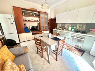 Appartamento in Vendita ad Pozzuoli - 130000 Euro