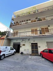 Appartamento in Vendita ad Reggio di Calabria - 90000 Euro