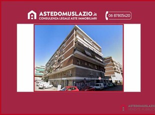 Appartamento in Vendita ad Roma - 165000 Euro