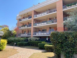 Appartamento in Vendita ad Roma - 215000 Euro
