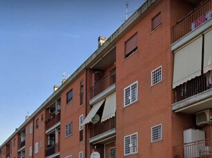 Appartamento in Vendita ad Roma - 260000 Euro Privato