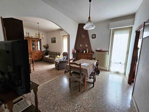 Appartamento in Vendita ad San Severino Marche - 115000 Euro