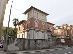 Appartamento in Vendita ad Verbania - 260000 Euro
