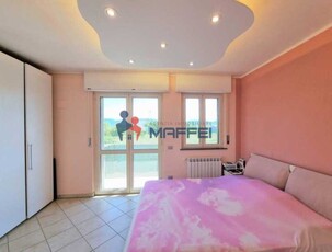 Appartamento in Vendita ad Viareggio - 285000 Euro