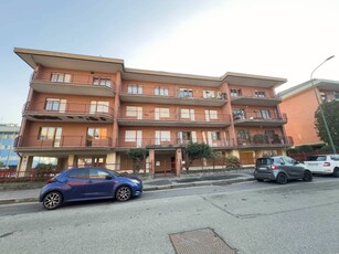 Appartamento in Via Paolo Bentivoglio, Torino, 6 locali, 3 bagni