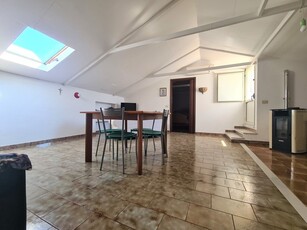 Bilocale in Affitto a Catanzaro, zona Catanzaro Lido, 380€, 65 m², arredato