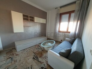 Bilocale in Affitto a Cremona, 450€, 61 m², arredato