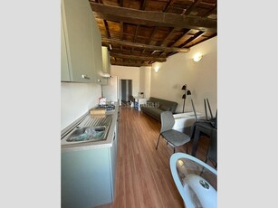 Bilocale in Affitto a Frosinone, 450€, 70 m², arredato