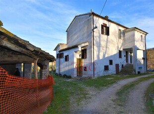 casa in vendita a Sarnano