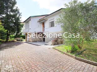 Casa indipendente con giardino a Castelfranco di Sotto