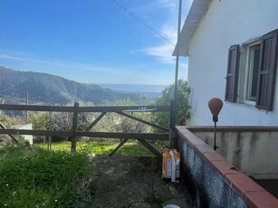 Casa indipendente con giardino, Montignoso cerreto