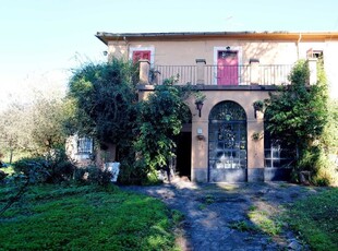 Casa indipendente in Di Torre Sant'Anastasia, Roma, 15 locali, 8 bagni