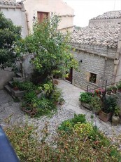 Casa Indipendente in Vendita a Erice - 90000 Euro