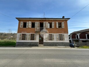 Casa indipendente in vendita