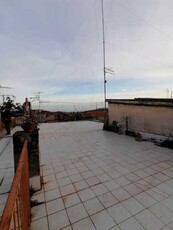 Casa Indipendente in Vendita ad Aci Catena - 60000 Euro