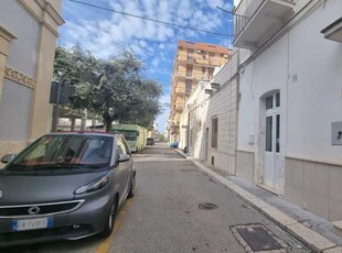 Casa Indipendente in Vendita ad Adelfia - 70000 Euro