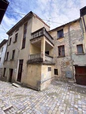 Casa Indipendente in Vendita ad Alta Val Tidone - 40000 Euro