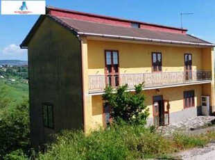 Casa Indipendente in Vendita ad Ariano Irpino - 55000 Euro