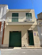 Casa Indipendente in Vendita ad Avola - 90000 Euro