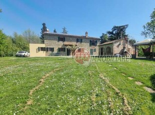 Casa Indipendente in Vendita ad Borgo San Lorenzo - 580000 Euro